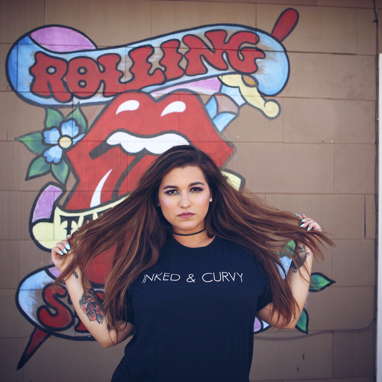 Inked and curvy (adult)