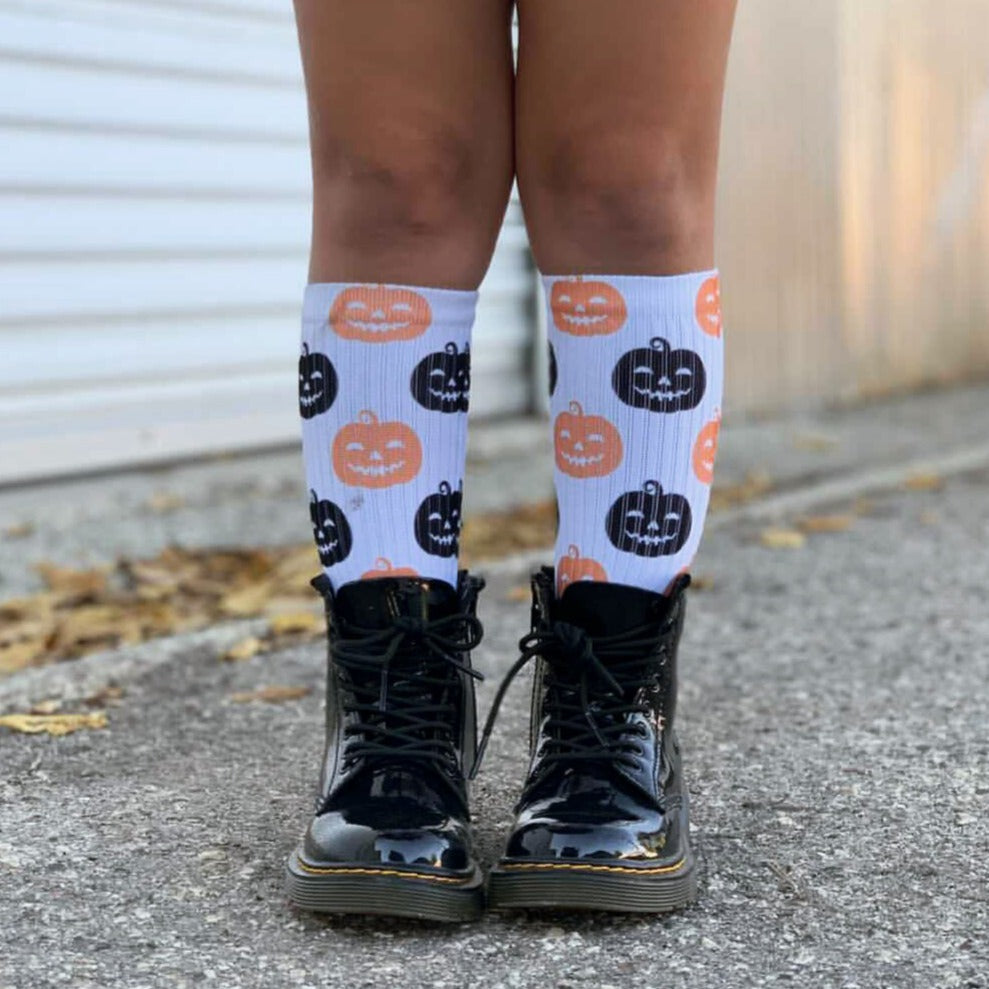 Pumpkin socks