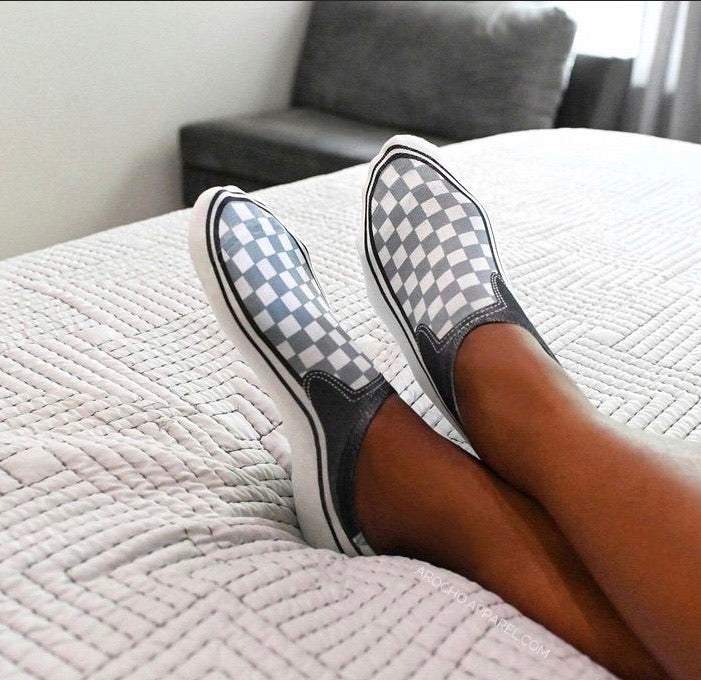 No show checker shoes