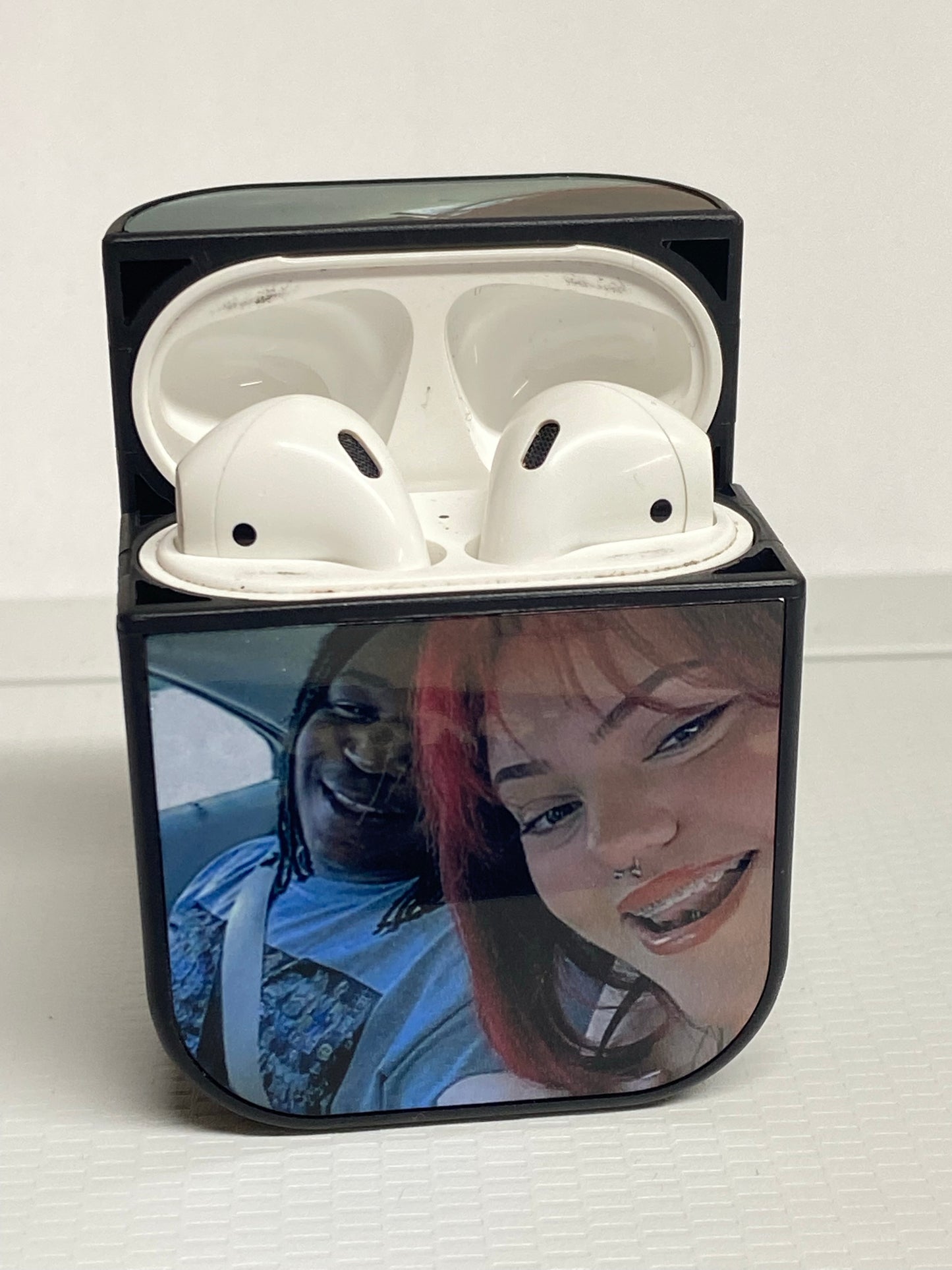 Air pod/pro case (CUSTOM)